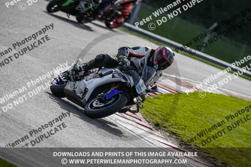 donington no limits trackday;donington park photographs;donington trackday photographs;no limits trackdays;peter wileman photography;trackday digital images;trackday photos